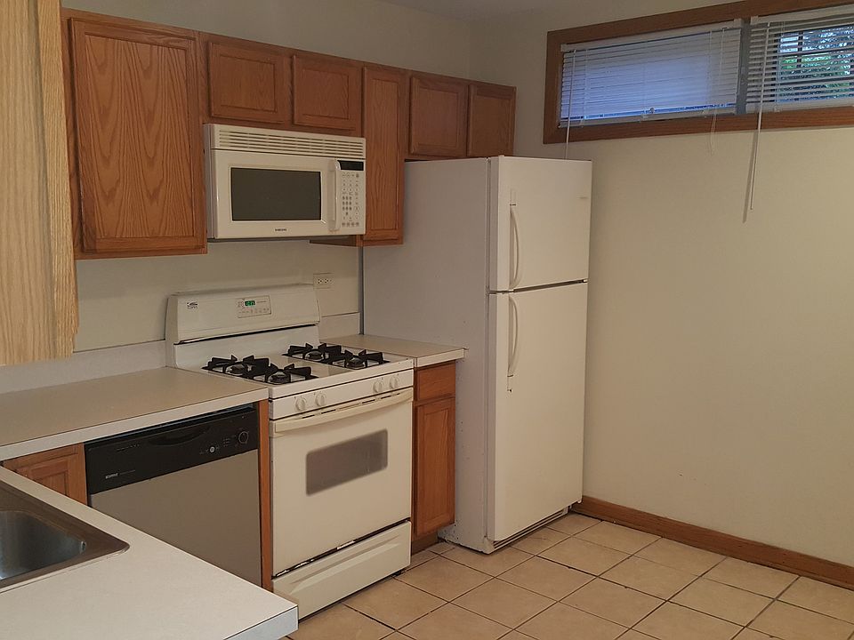 1st image of 4128 N Leavitt St #1R