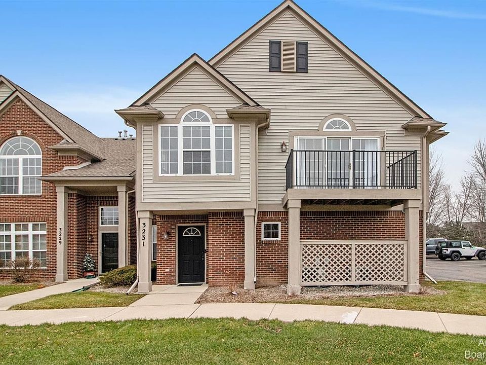 1st image of 3231 Primrose Ln