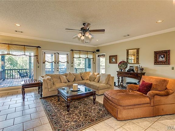 5th image of 11242 Amber Dr