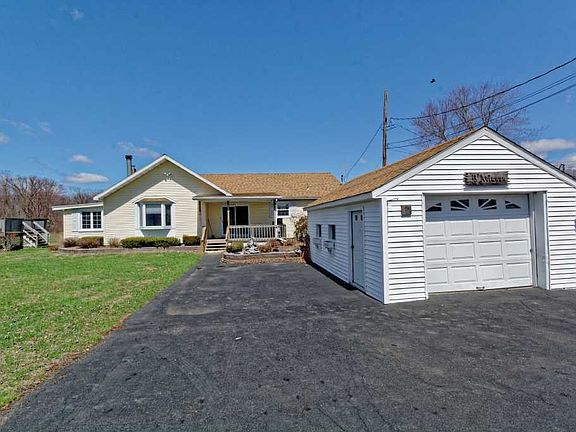 2nd image of 49 Ferry Ln