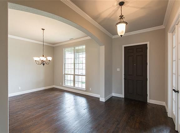 3rd image of 3355 Meadowside Dr
