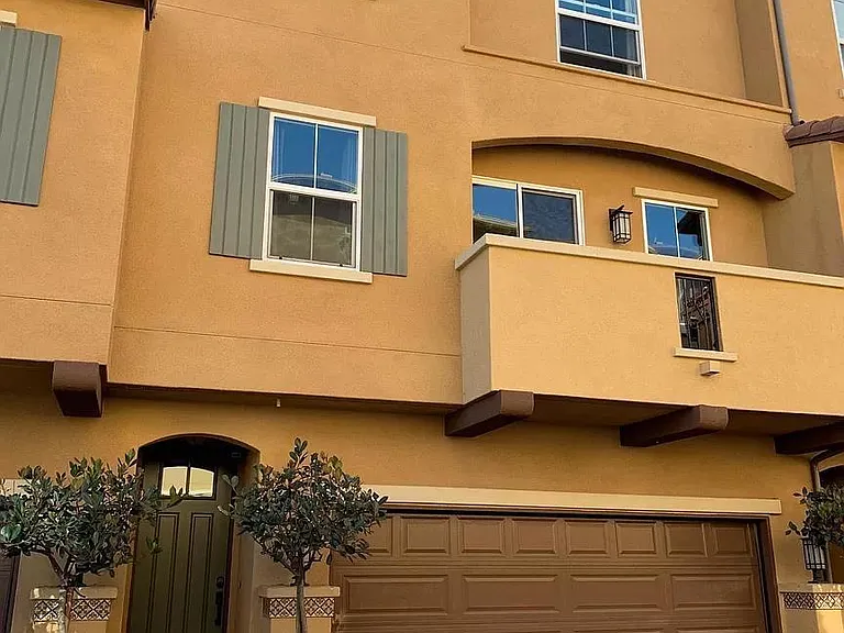 2223 Indus Way — Photo 2