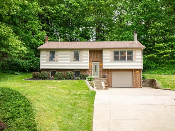 240 Lindsay Rd, Zelienople, PA 16063