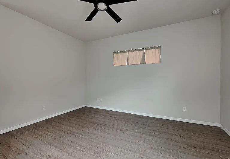 3109 King Palm Dr — Photo 14