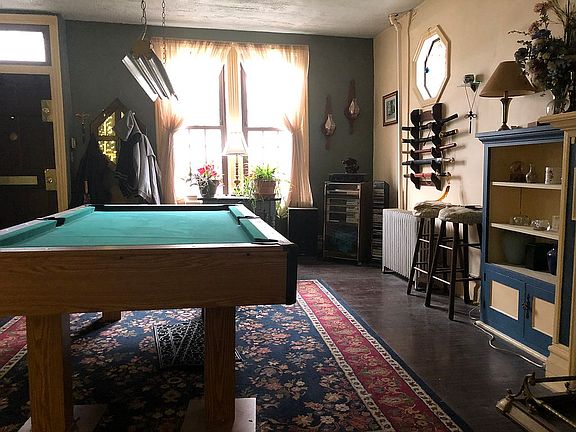 family/game room