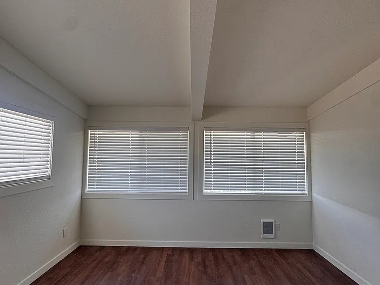 5000 Broadway St #9 — Photo 11