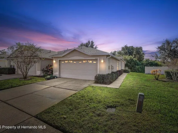 31034 Whitlock Dr, Zephyrhills, FL 33543