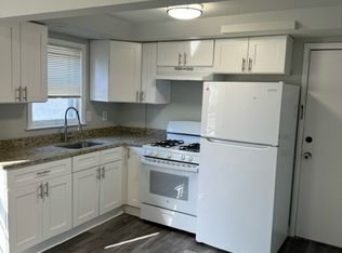 3504 Adams St #1S, Bellwood, IL 60104