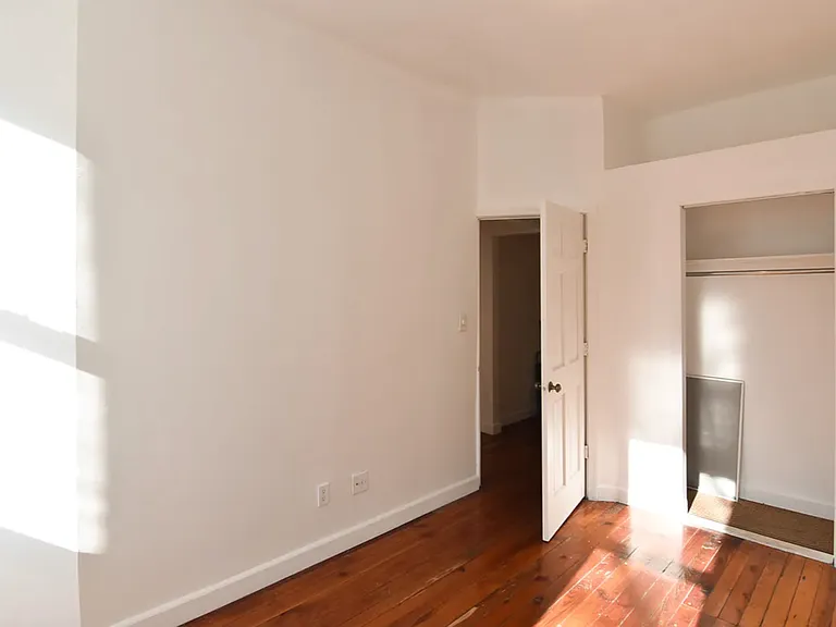 165 Monitor St #3 — Photo 3