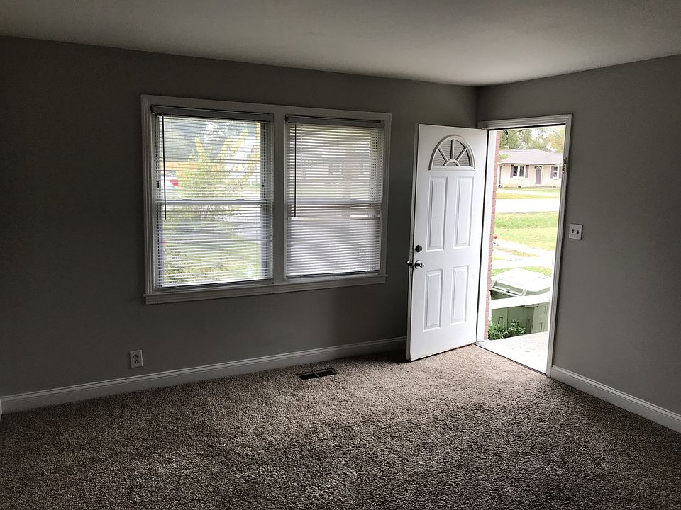 1st image of 719 Kent Dr APT A
