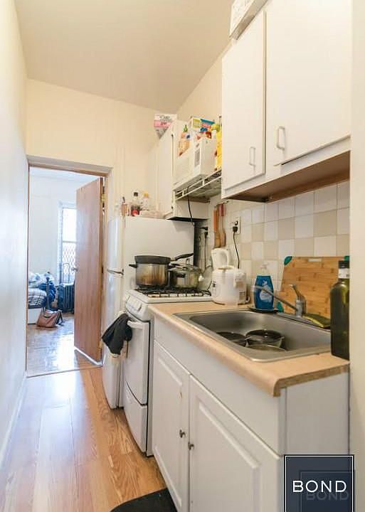 1st image of 17 Saint Marks Pl APT 12a