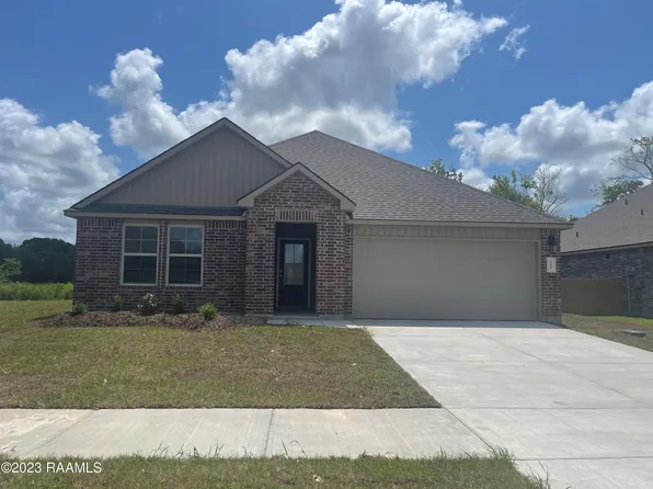215 Acadian Lakes Dr, Duson, LA 70529