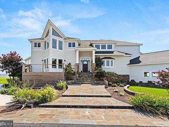2nd image of 5711 Waterside Dr