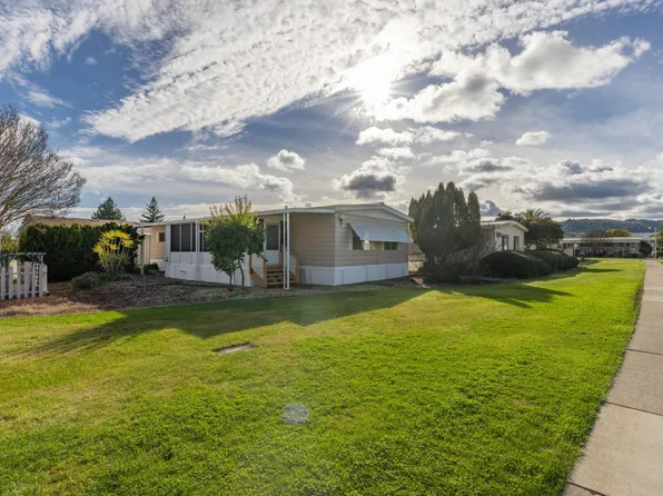 60 Hacienda Drive, Napa, CA 94558