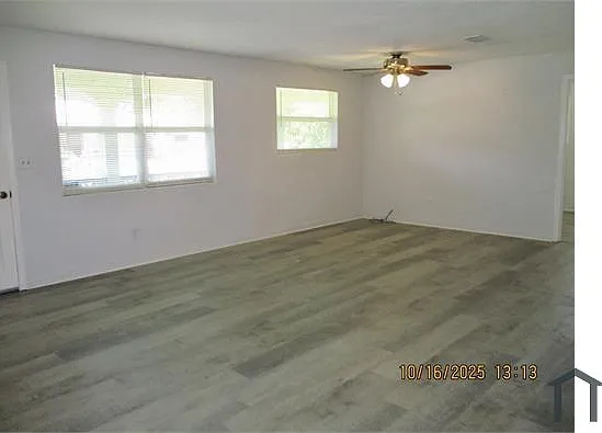 331 Clifton Ave — Photo 5