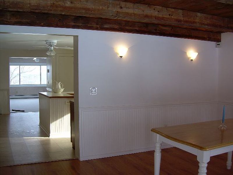 5th image of 203 LAWTON Road