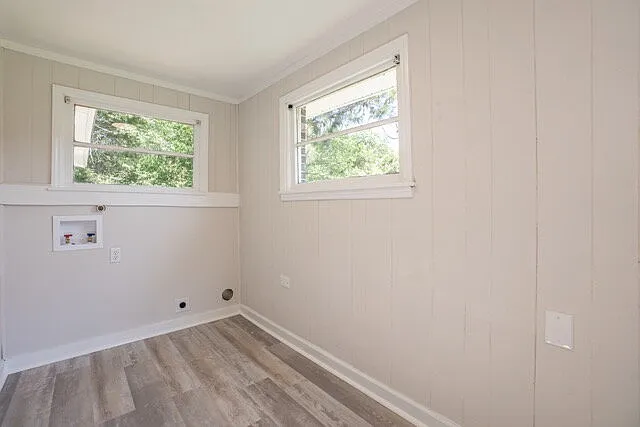 5075 Seymour Rd — Photo 16