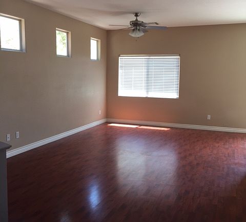 5th image of 3769 Carisbrook Dr