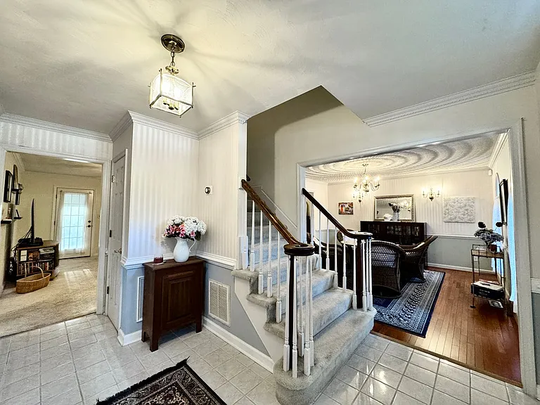 930 Forest Lakes Dr — Photo 10