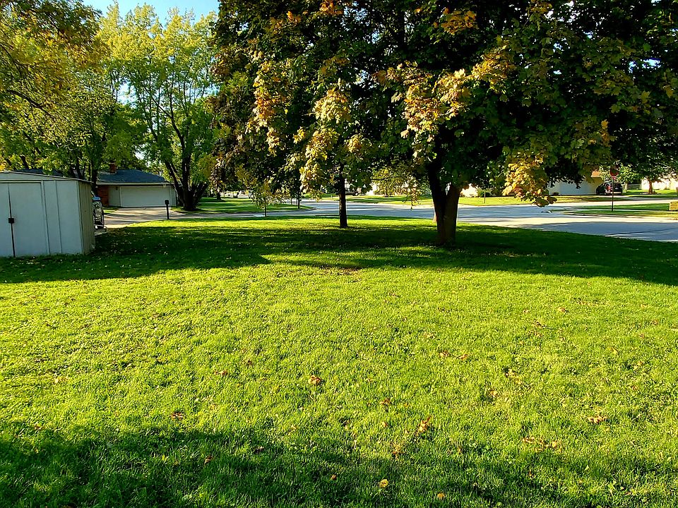 1st image of 2623 Pioneer Dr