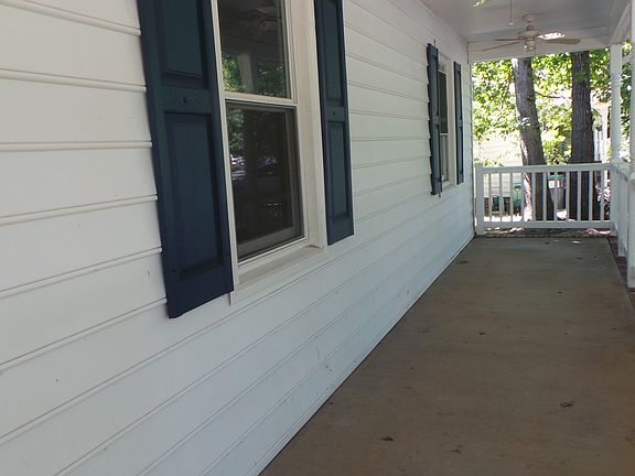 3rd image of 10807 Holleybrooke Dr