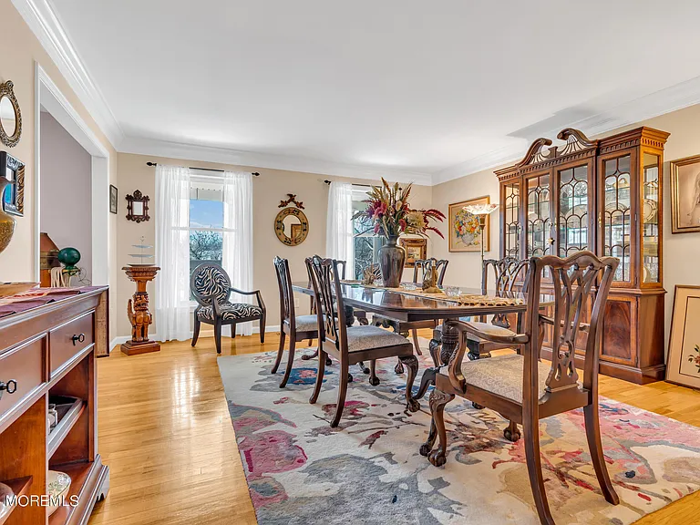 1770 Glendola Rd — Photo 4