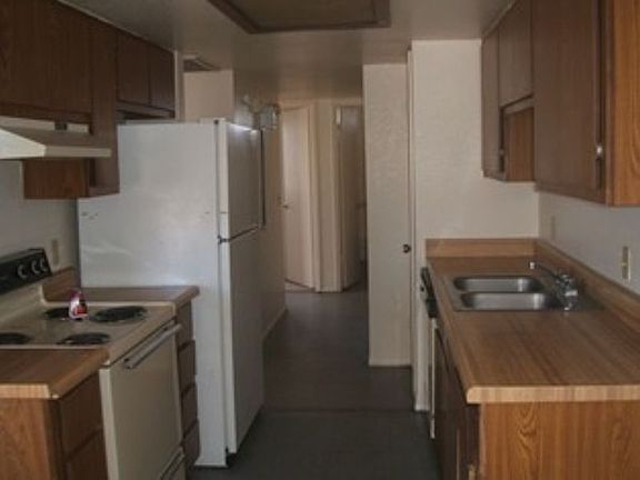 2nd image of 1922 S Monterey Dr APT 201