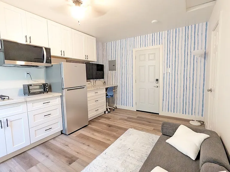 1210 Atlantic Ave — Photo 3