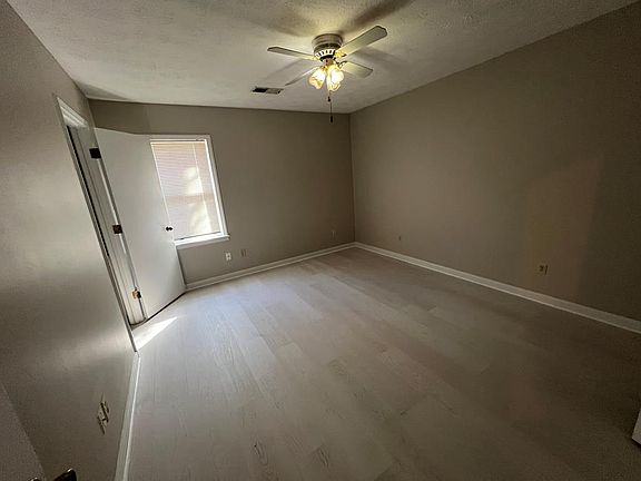 5th image of 6500 Autumnleaf Dr