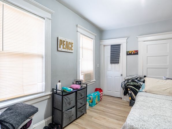 bridgeport-connecticut-2054938373 picture