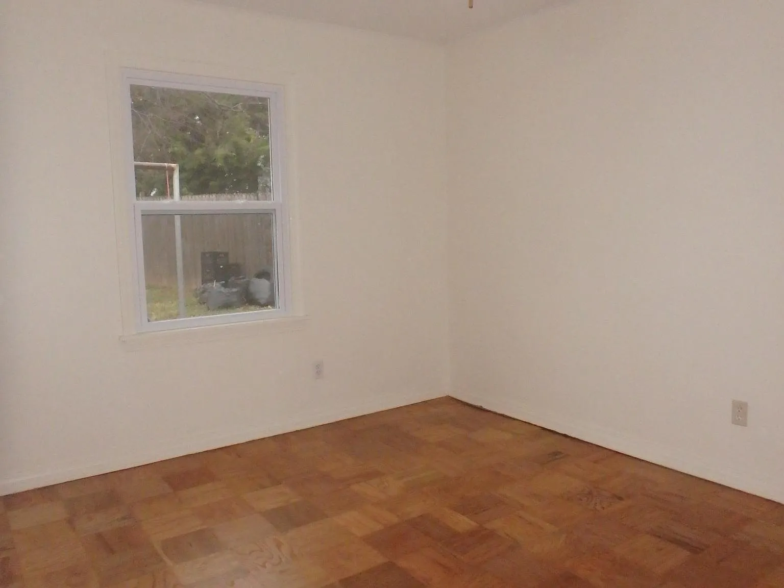 3 bed, 1414 sqft, $1,375 — Photo 4