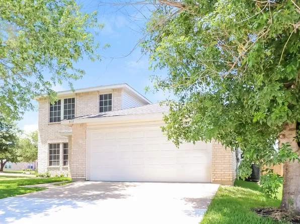917 Salida Dr, Arlington, TX 76001
