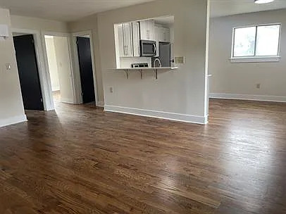 2109-2117 Princeton Ave - 2109 #5 — Photo 2