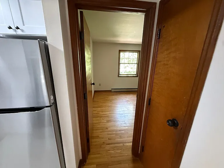 148 McCarty Ave — Photo 10