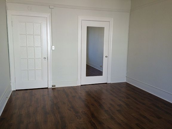3rd image of 1600 California St APT 35