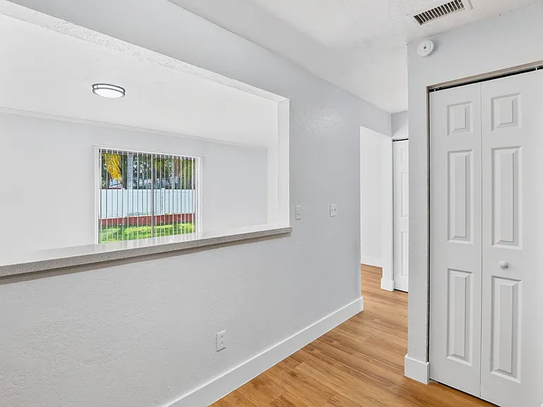 Southern Villas — Photo 38