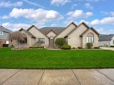 14155 Glenwood Dr, Shelby Township, MI, 48315