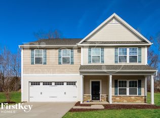 130 Old Homeplace Dr, Advance, NC 27006