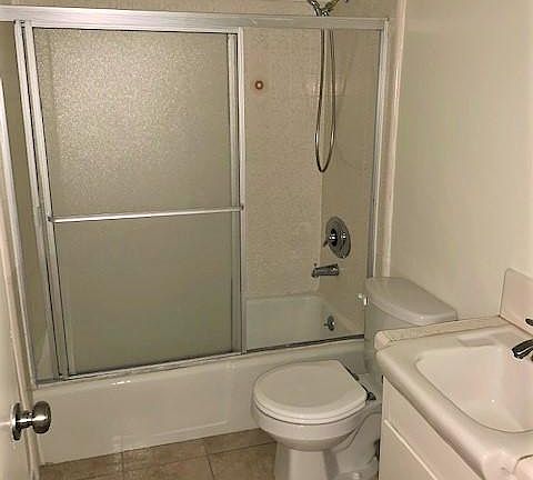 5th image of 3734 Clarington Ave APT 1