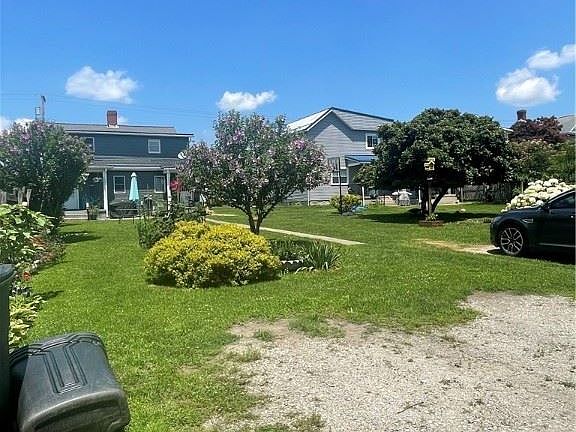 3rd image of 1417 W Crawford Ave