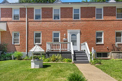 38 Briarwood Rd Photo 1