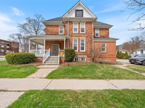 282 Wellington St #4, Sarnia, ON N7T 1H2