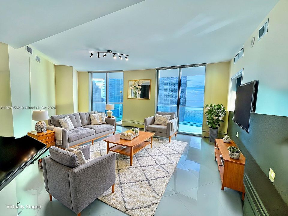 1st image of 300 S Biscayne Blvd APT 1508