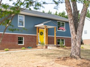 73 Yarmouth Rd, Stuarts Draft, VA 24477