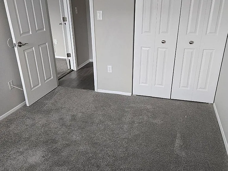 700 Heritage Ln — Photo 34