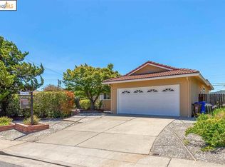 4515 Fieldcrest Dr, Richmond, CA 94803