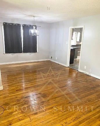 5th image of 5024 43rd St N