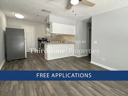 1160 Comanche St #4 Photo 1 1160 Comanche St #4 Photo 1
