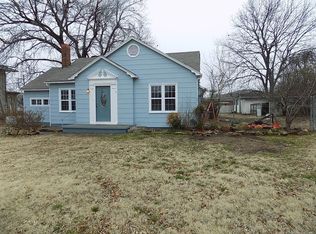 710 N Burgess St, Holdenville, OK 74848