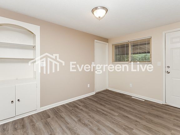 5th image of 5919 Chambersburg Rd